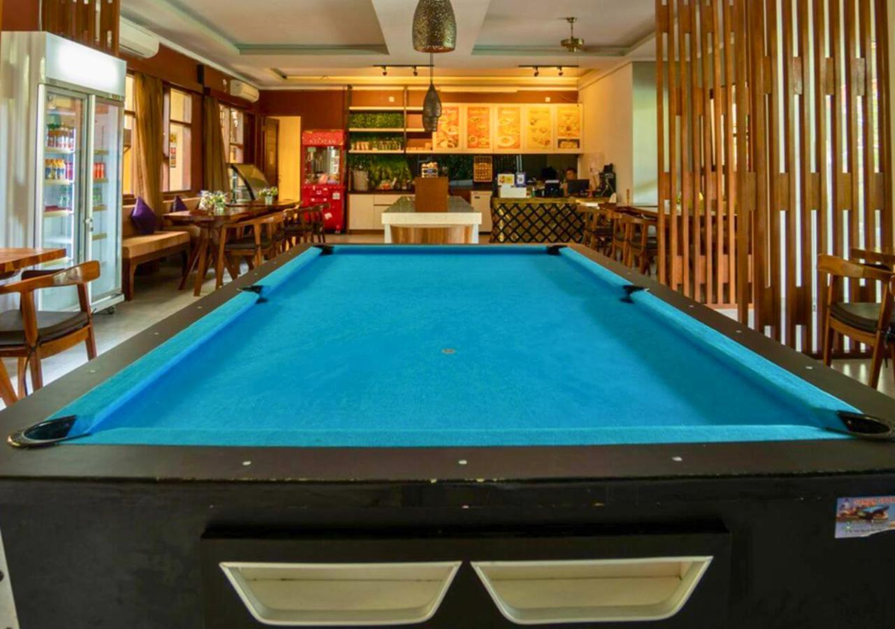 Royal Garden Villa *